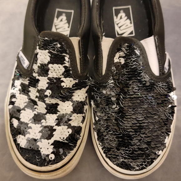 Kids Vans - Picture 4 of 7